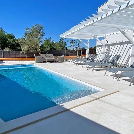 - Vrgada -appartement 50 M2 Avec Piscine Appartamento Pakoštane