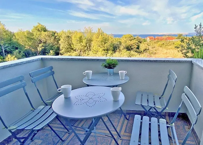 - Vrgada -appartement 50 M2 Avec Piscine