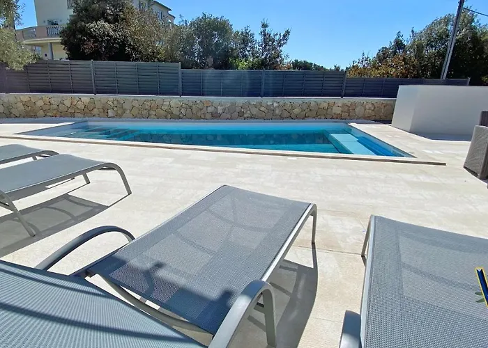 - Vrgada -appartement 50 M2 Avec Piscine